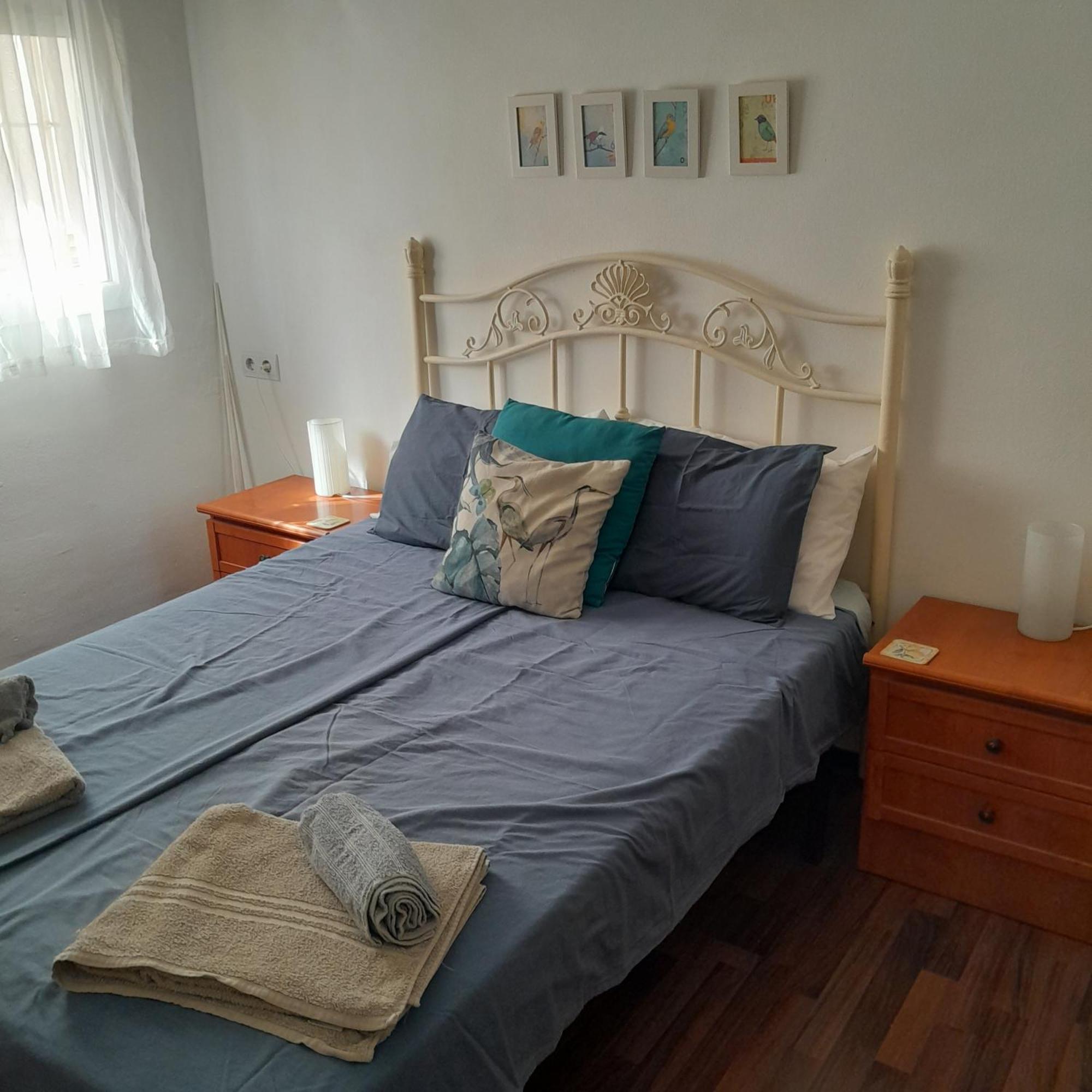 Casa De Tio, 3 Bedroom 2 Bath Townhouse, Casa Centro De Torre Del Mar Ngoại thất bức ảnh